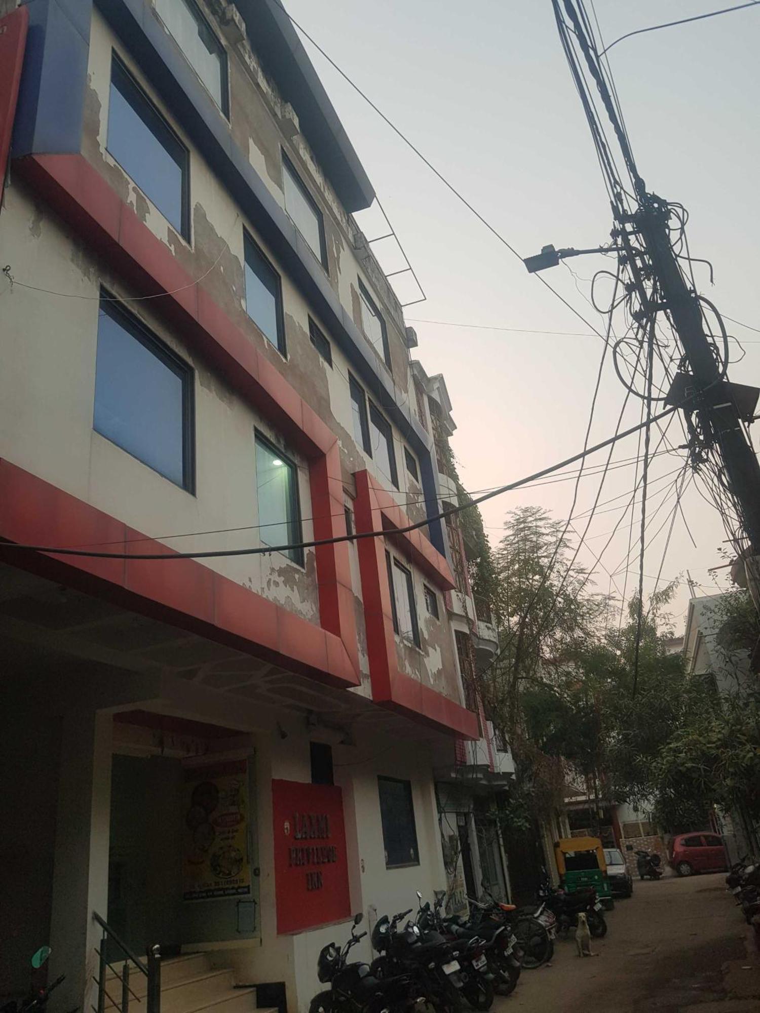 Hotel O Laxmi Privilege Inn Gwalior Bagian luar foto
